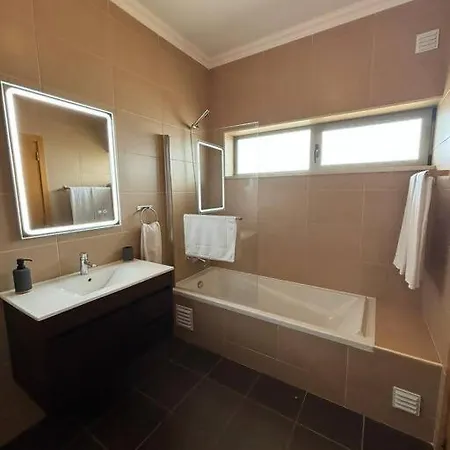 Almas Marina Albufeira Апартаменты